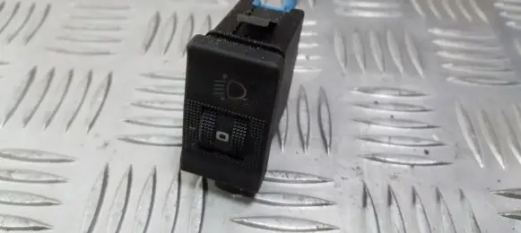 Audi A6 S6 C4 4A Headlight level height control switch 4a0941301