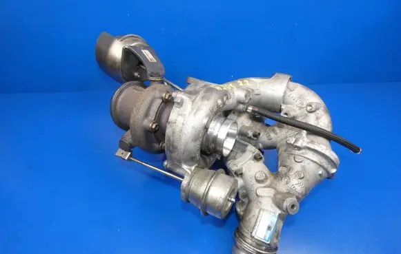 Mercedes-Benz C W205 Turbo A6510901586 50287977 0009706166