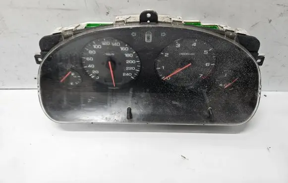 Subaru Legacy Speedometer (instrument cluster) 0213022 NSL310L