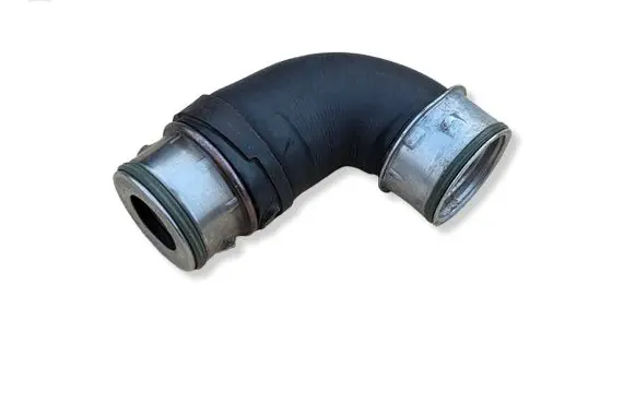 Volkswagen Eos Intercooler hose/pipe 038131111B