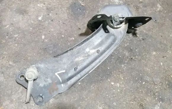 Volkswagen PASSAT B7 Rear upper control arm/wishbone