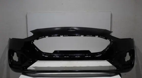 Ford Focus Front bumper FORD FOCUS MK4 ST ZDERZAK PRZÓD ŁADNY