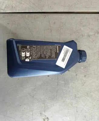 BMW M5 F90 other engine part 83122406467 2406467