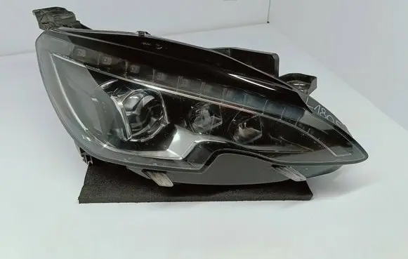 Peugeot 308 Headlight/headlamp 9677832380 L1805 030128723203