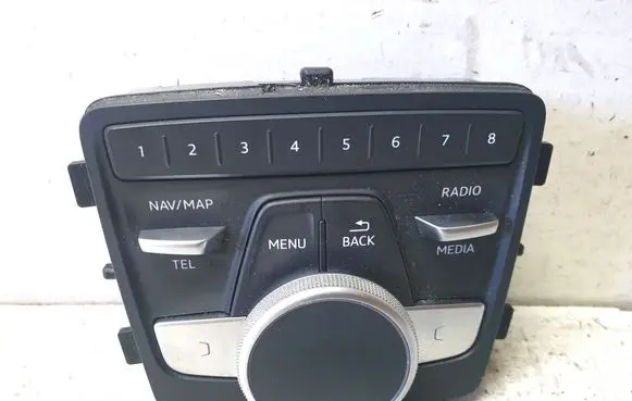Audi A4 S4 B9 Head unit multimedia control 8W0919614T