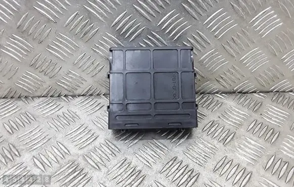 Mitsubishi Outlander Gearbox control unit/module 8631b347