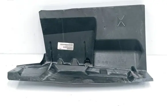 Chrysler Town & Country V Engine splash shield/under tray 68109830AA