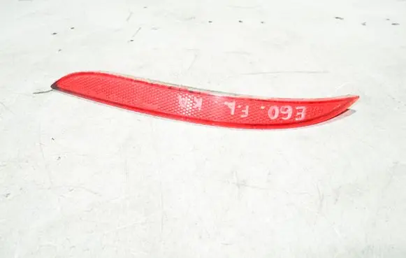 BMW 5 E60 E61 Rear tail light reflector 7183913
