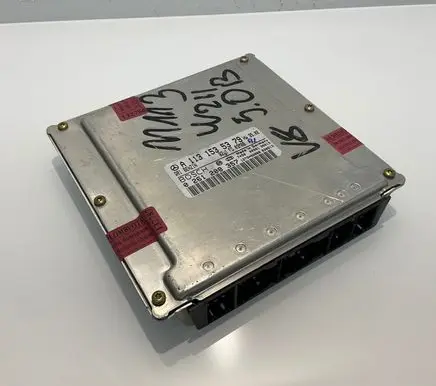 Mercedes-Benz E W211 Engine control unit/module A1131535379 0261208357 0261208354