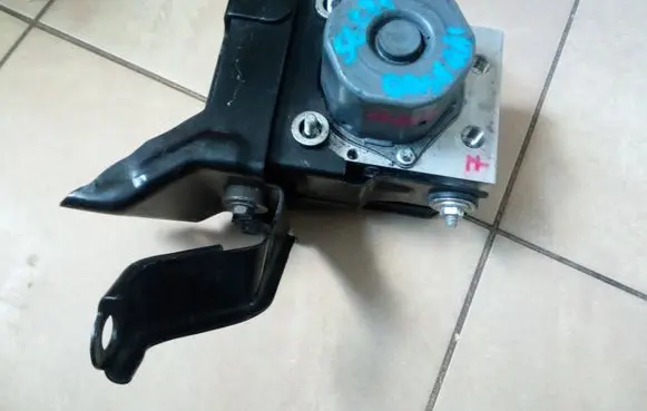 Nissan Qashqai ABS Pump 47660HV58B 0265259563 NE56277
