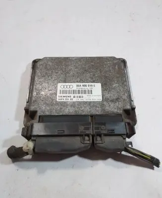 Audi A3 S3 8L Engine control unit/module 06A906019E 5WP4324