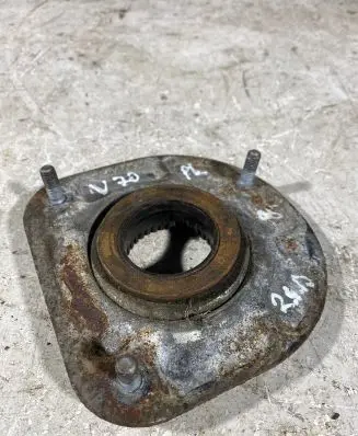 Volvo V70 Coil spring mount 