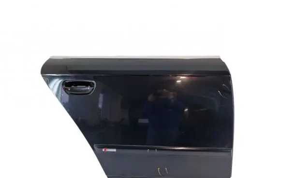 Audi A4 S4 B7 8E 8H Rear door