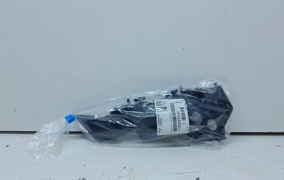 Opel Crossland X Front bumper mounting bracket 13477182 YQ00572080