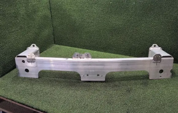 Peugeot 2008 II Front bumper cross member 9826115680