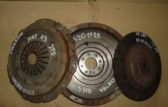 Fiat Doblo Clutch set kit 55226970 55201525