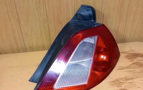 Renault Megane II Rear/tail lights 8200073237