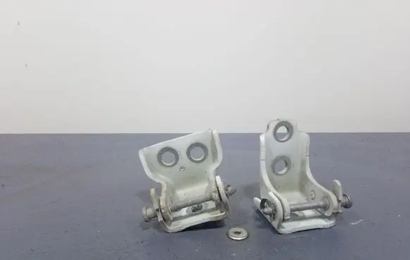 Front door hinge set
