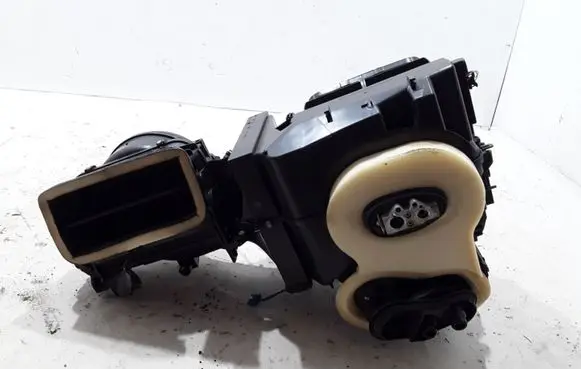 Audi A1 Interior heater climate box assembly 8X1820003D