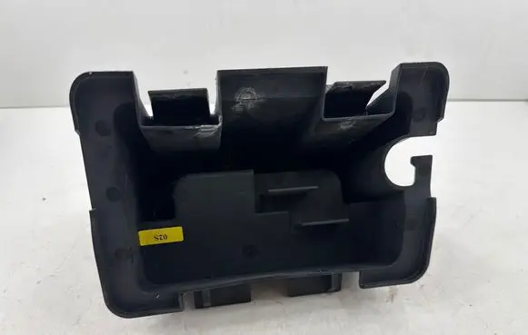 Audi A5 Trunk/boot trim cover 8W8827569