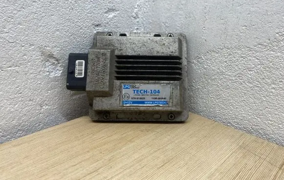 Volkswagen Golf IV LP gas control unit module 67R016025 110R006045 TECH104