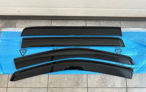 Ford Ranger Front door wind deflector 