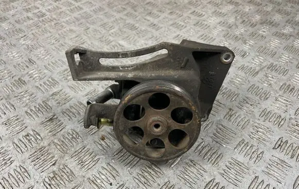 Subaru Forester SG Power steering pump 