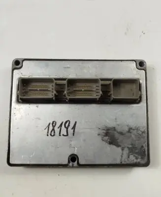 Ford Focus Engine control unit/module 5M51-12A650-VB
