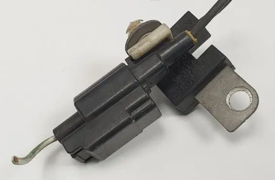 Ford Mondeo MK IV Crankshaft position sensor 6E5T-18801-AB