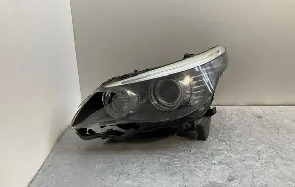 BMW 5 E60 E61 Headlight/headlamp 7044675 7045695