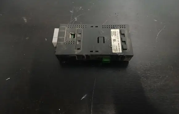 Volvo S60 Tow bar trailer control unit/module 30664652 04W343 12245629