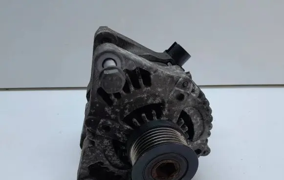 Volvo V50 Generator/alternator 986XB2321 0986049071