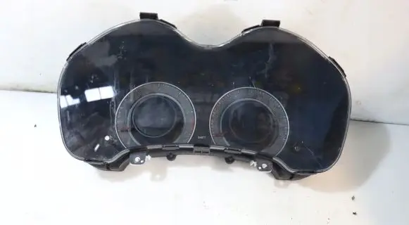 Toyota Auris 150 Clock 