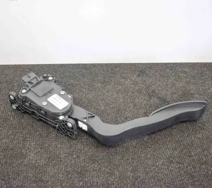 Dacia Sandero Accelerator throttle pedal