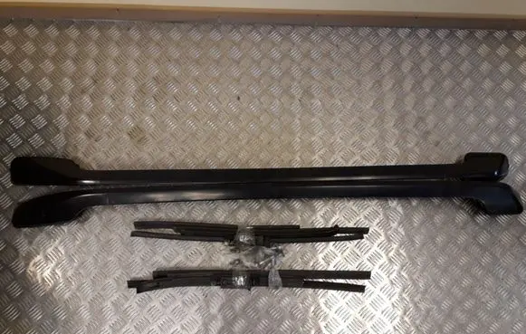 Toyota RAV 4 (XA20) Roof bar rail
