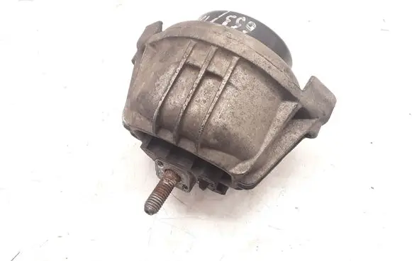 BMW 1 E81 E87 Engine mount bracket 139811 13981112