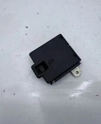 Porsche Cayenne (9Y0 9Y3) Current control relay 4M0941824AR 110707 16032020