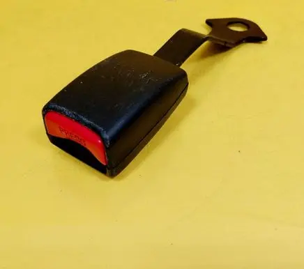 Subaru Legacy Front seatbelt buckle G3481