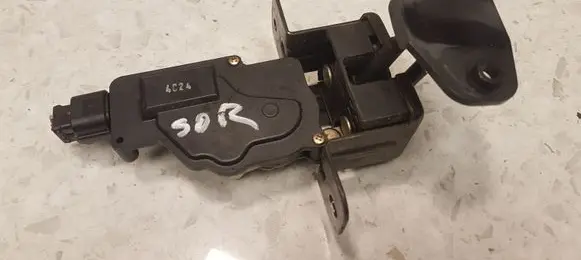KIA Sorento Tailgate window lock/catch/latch 871303E000