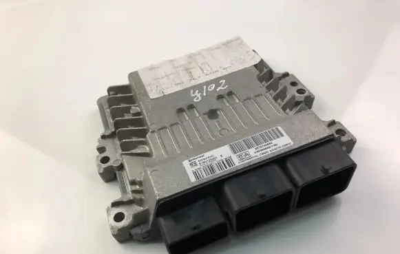 Peugeot 508 II Engine control unit/module ECU 9676760880 S180123001E