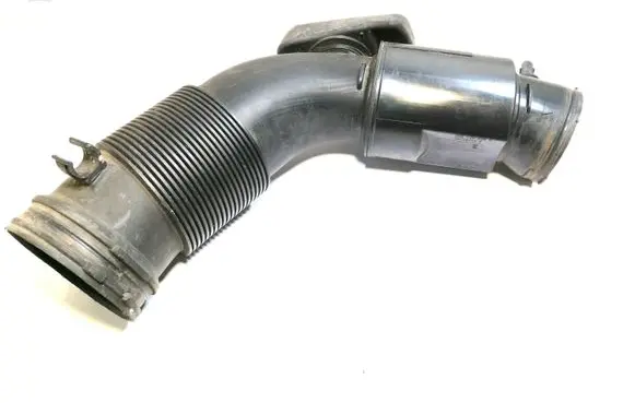 Audi Q7 4L Air intake duct part 06E129629R