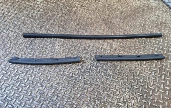 Volkswagen Tiguan Allspace Engine compartment rubber 5NA823707