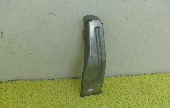 Mitsubishi Eclipse Cross Fog light bracket