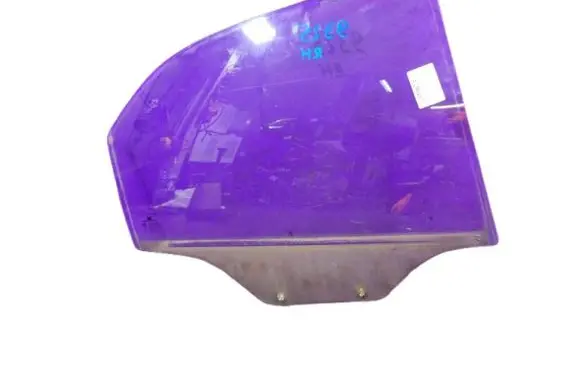 Chevrolet Aveo Front door window glass four-door 