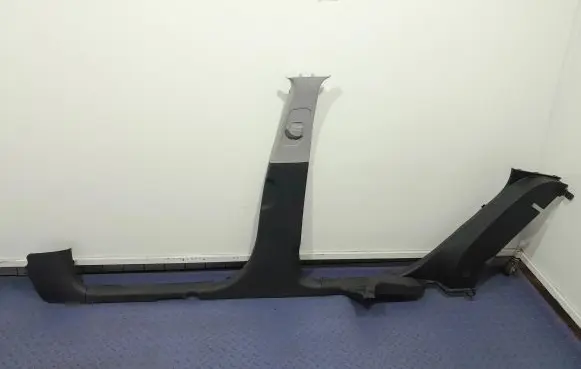 Hyundai i30 Other sill/pillar trim element 85824A6000