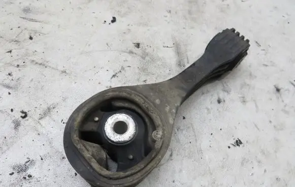 Suzuki SX4 S-Cross Engine mount vacuum valve KRIS235789