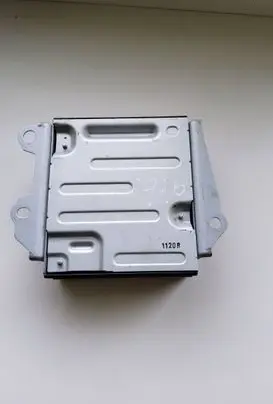 Chrysler Town u0026 Country V Sound amplifier 05026408AB
