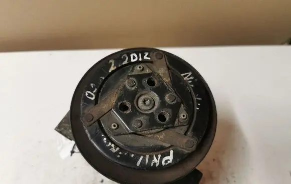 Nissan Primera Air conditioning (A/C) compressor (pump) 92600BN301 EA05145010