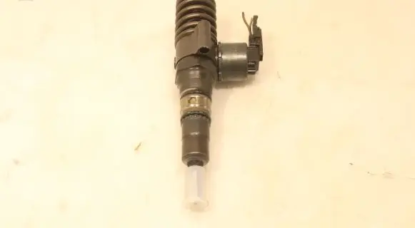 Dodge Caliber Fuel injector 0414720404