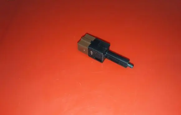 Infiniti FX Brake pedal sensor switch NOCODE